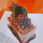 パティスリーイロドリ - チョコレートのケーキ
