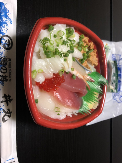 海龍丼丸 高松西店 カイリュウドンマル 香西 海鮮丼 食べログ