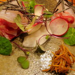 滋味 康月 - 白身魚造り　明石天然鯛