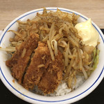 Katsuya - スタミナ炒めとチキンカツ丼♪
