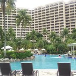 Breezes - HYATTのプール