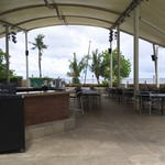 Breezes - 夜はここでBBQ＆ショーが行われます。