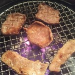 伽倻 - 炭火で焼きます