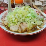 味一品 - こってりラーメン 750円 (ネギ増しver.）