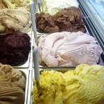 ジェラテリア・イル・ブリガンテ - ショーケース