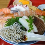 魚春 - 海の幸でてんこ盛り～～♪♪♪♪