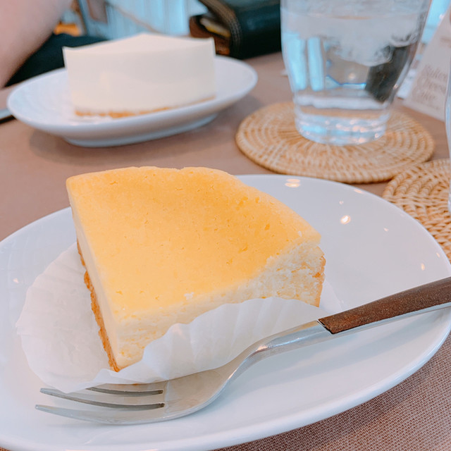 チーズケーキショップ ヒキタ Hikita 旧店名 Camembert De Hikita 豊中 ケーキ 食べログ