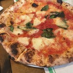 ア フェネステッラ - 