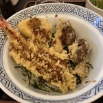 櫻庵 - 海老と鎌倉野菜の天丼 ご飯少なめ