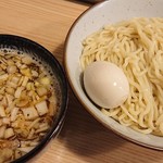 煮干そば 流。 - つけ麺(中盛り)¥800＋味玉¥100