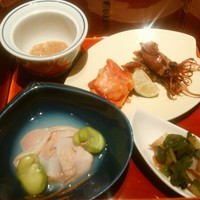 初音鮨 - 最初から全力のおいしさ、美味を追求している