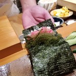 天寿し - 海ぶどうとトロの手巻き