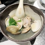 だるまや - ハマグリの酒蒸し。