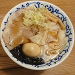 博多醤油ラーメン 月や - 