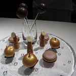 レフェルヴェソンス - おしゃべりのひととき　～三角クランチ・チュッパチャプス・マカロン～