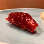 うを徳 - 仙崎本鮪 赤身（握り）