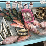 Payao Chokubaiten - 鮮魚コーナー