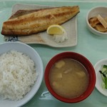 市場食堂 - 焼き魚定食