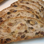 ラ バゲット ド パリ ヨシカワ - パン・オ・フリュイ断面