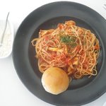 奄美きょら海工房 - きのこのトマトパスタ