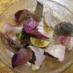 旬ものと日本酒 とみ笑 - 刺身盛合せ