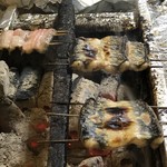 旬ものと日本酒 とみ笑 - 放流した養殖鰻の素焼き