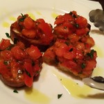 仁泰 - フレッシュトマトとバジルのブルスケッタ