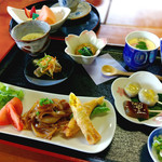 お寺んち　茶茶 - 