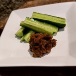 食事処 居酒屋 こまつ - バッケみそ（ふきのとう）きゅうり付