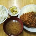 とんかつ いちよし - ロースかつ定食（大）1,050円