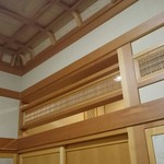 Yamanokami Onsen Yuukaen - 部屋にもたくさんの「南部細目組子細工」