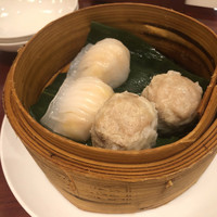 萬珍樓 本店 - 彩り点心 