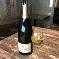 Chi-Fu - Champagne DELAMOTTE‥‥グラスワインの代わりに選んで1000円追加(税込・サ別)