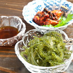 ゆきや - お店の看板おかぁさんは沖縄宮古島出身。沖縄料理も御楽しみください♪