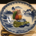 大塚はなおか - 群馬県産かぶちゃん豚 燻製 パクチーソース