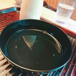 緒方 - ④見えない白筍(京都府塚原産)のお碗(湯がき煮汁)