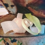 緒方 - ⑧平貝(愛知県知多半島産)貝柱のお造り　酢味噌で　うるい　アップ