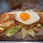 Pompo Ko Tei - 焼きそば(豚)