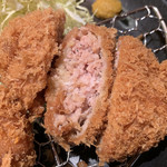 とんＱ - メンチかつのアップ（石垣の塩で）