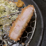 とんＱ - 赤城豚ロースのアップ