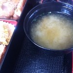 キッチンママウイル - 熱々のお味噌汁付き( ´ ▽ ` )ﾉ