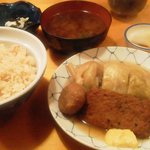 尾張家 - おでん定食700円