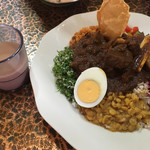 ロッダグループ - ギャミラサとミルクティ