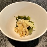 イチリン ハナレ - 白ミル貝と新若布 白髪葱の和えもの