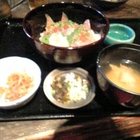 銀座方舟 大吟醸いろり店 - 海鮮丼の定食