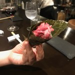 肉のながおか - 手巻き寿司、もちろん具材は肉！！