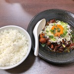 chankotokitsunami - スタミナもつ焼き + 玉子 + ご飯