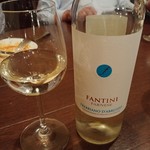 仁泰 - ファンティーニ　トレッピアーノ　ダブルッツォ2017　3000円