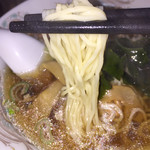 龍翔菜館 - 麺リフト