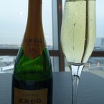 American Airlines Flagship Lounge - 